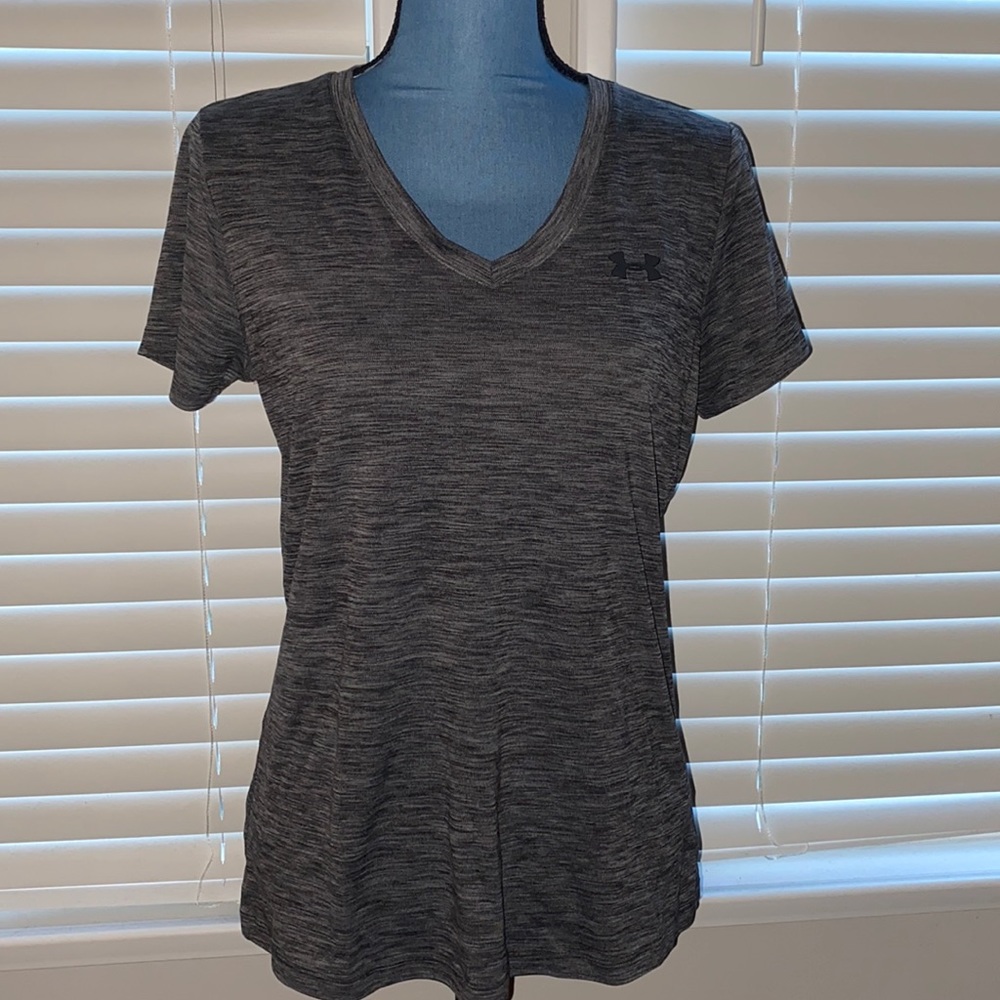 Under armour heat gear top size M - Picture 1 of 2